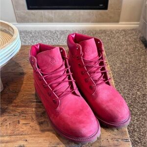 Red Timberlands